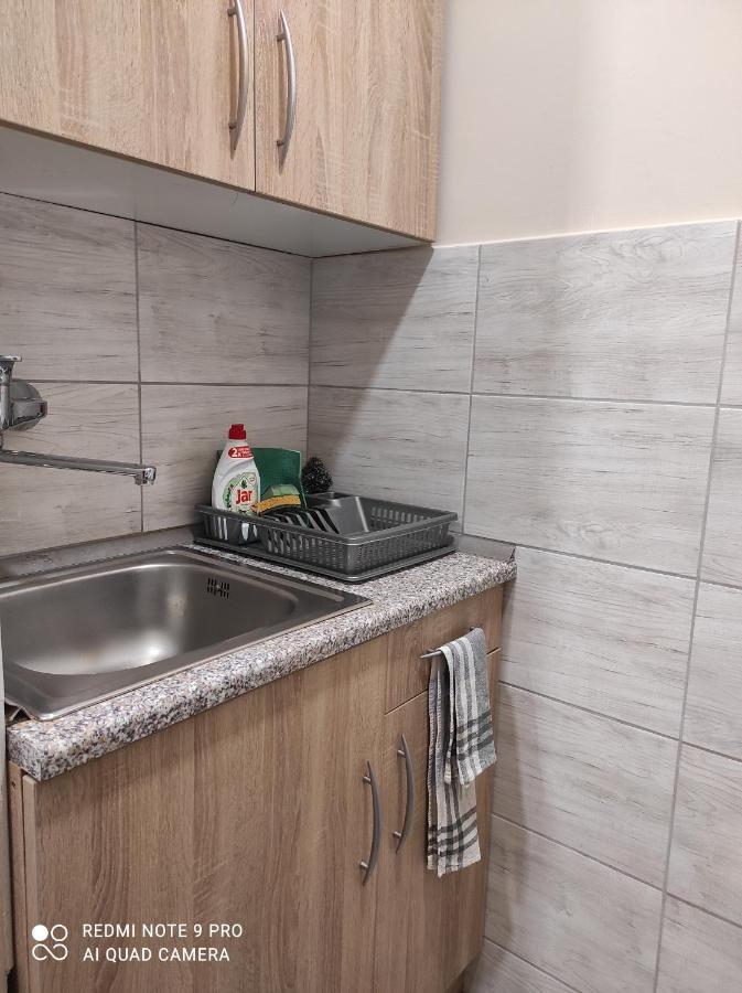 Desi Apartman คาโปชวาร์ ภายนอก รูปภาพ