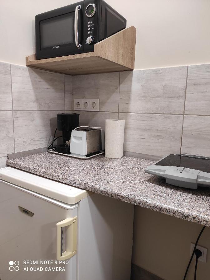 Desi Apartman คาโปชวาร์ ภายนอก รูปภาพ